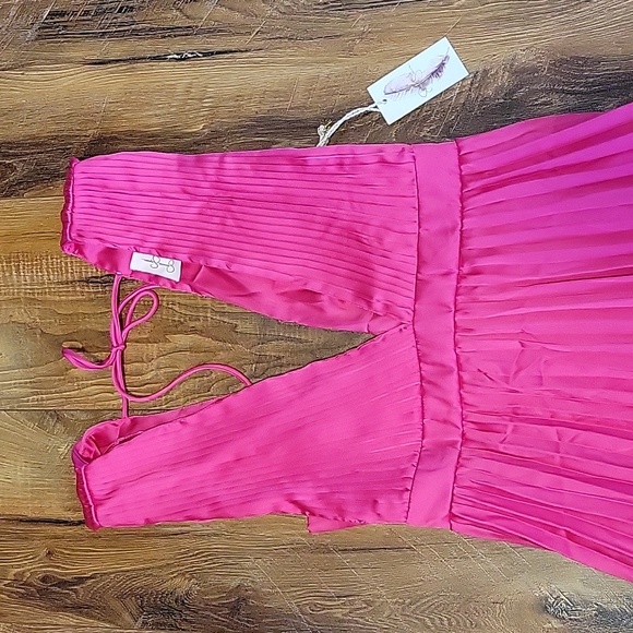 NWT dress - Picture 2 of 4